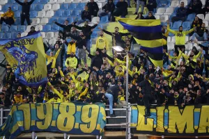 Δυναμική παρουσία στο Παραλίμνι από τη Θύρα 3 (φώτος)