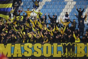 Δυναμική παρουσία στο Παραλίμνι από τη Θύρα 3 (φώτος)