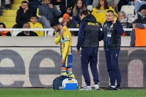 ΑΠΟΕΛ - Ανόρθωση: Έπιασε δεκάρι, επέστρεψε στην κορυφή! (φώτος)