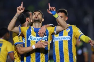 Πάφος - ΑΠΟΕΛ: Με υπογραφή Σούσιτς... της πήρε το αήττητο και την κορυφή! (φώτος)