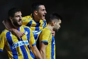 Πάφος - ΑΠΟΕΛ: Με υπογραφή Σούσιτς... της πήρε το αήττητο και την κορυφή! (φώτος)
