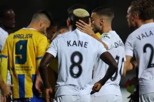 Πάφος - ΑΠΟΕΛ: Με υπογραφή Σούσιτς... της πήρε το αήττητο και την κορυφή! (φώτος)