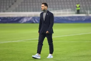 Η πρώτη του ΑΠΟΕΛ στον αγωνιστικό χώρο του νέου γηπέδου Λεμεσού (φώτος)