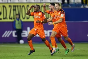(ΟΡΙΣΤΙΚΗ ΔΙΑΚΟΠΗ) Ανόρθωση 0-2 Καρμιώτισσα (Φώτος)