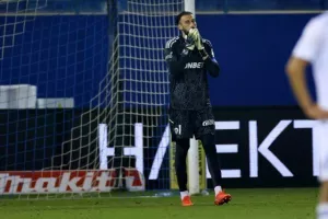 (ΟΡΙΣΤΙΚΗ ΔΙΑΚΟΠΗ) Ανόρθωση 0-2 Καρμιώτισσα (Φώτος)