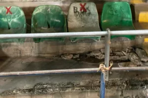 ΝΕΟΤΕΡΟ φωτορεπορτάζ/ Ασχήμιες δίχως τέλος