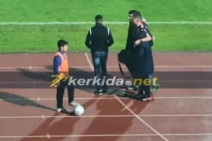 Πλήγμα με Έχμαν... 