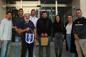 Ανόρθωση και "Singular"... μοίρασαν δώρα και χαμόγελα (Φώτος)