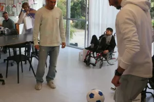 Ανόρθωση και "Singular"... μοίρασαν δώρα και χαμόγελα (Φώτος)