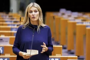 "H Καϊλή προσπάθησε να εξαφανίσει στοιχεία: 'Μπαμπά, πάρε τη βαλίτσα και τα μπιμπερό"