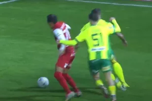 (Τμήμα διατησίας) Δεν ήταν πέναλτι για Σαλαμίνα