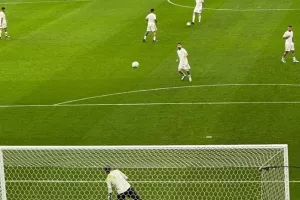 Ο Εμιλιάνο Μαρτίνες ντύθηκε… Μέσι και η Αργεντινή στα ημιτελικά! (φώτος kerkida)