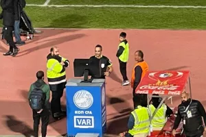 Πέναλτι μέσω... On field review 