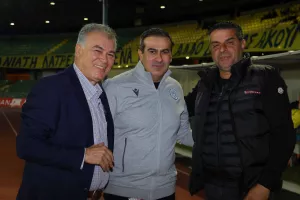 Αυτοί τιμήθηκαν από ΑΕΛ και Άρη (φώτος)