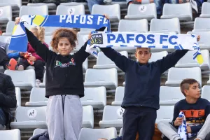 (Φωτορεπορτάζ) Ο κόσμος στο "Στέλιος Κυριακίδης"