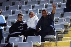 (ΦΩΤΟΣ Kerkida) O κόσμος στο "Στέλιος Κυριακίδης"