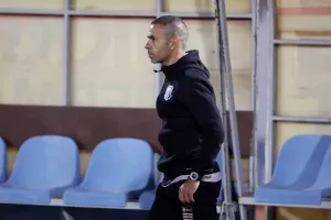 ΕΝΠ - Απόλλων: Ο Ντιγκινί πήρε το... όπλο του (φώτος)