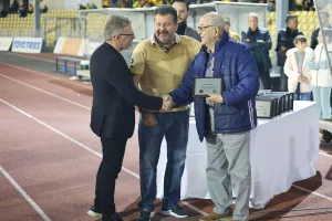 Αυτοί τιμήθηκαν από ΑΕΛ και Άρη (φώτος)