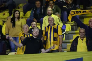 (ΦΩΤΟΡΕΠΟΡΤΑΖ) Ο κόσμος στο "Τσίρειο"