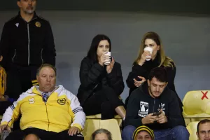 (ΦΩΤΟΡΕΠΟΡΤΑΖ) Ο κόσμος στο "Τσίρειο"