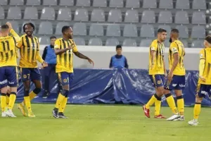 ΑΕΛ-Ολυμπιακός: Με το δεξί αλλά με ζόρι στη... νέα εποχή! (φώτος)