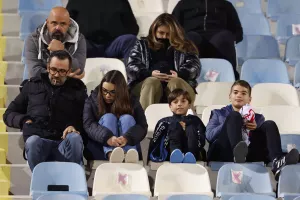 (ΦΩΤΟΡΕΠΟΡΤΑΖ) Ο κόσμος στο "Τάσος Μάρκου"