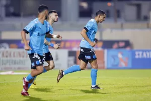 ΕΝΠ - Απόλλων: Ο Ντιγκινί πήρε το... όπλο του (φώτος)