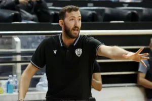 Αγγελίδης ενόψει Παναθηναϊκού: «Να εμφανιστούμε καλύτεροι από το τελευταίο μας ματς στο Παλατάκι»
