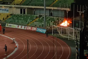 ΦΩΤΟΡΕΠΟΡΤΑΖ-ΤΣΙΡΕΙΟ/Γήπεδο ή πολεμικό πεδίο;;