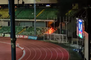 ΦΩΤΟΡΕΠΟΡΤΑΖ-ΤΣΙΡΕΙΟ/Γήπεδο ή πολεμικό πεδίο;;