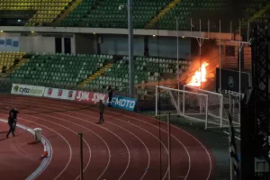 ΦΩΤΟΡΕΠΟΡΤΑΖ-ΤΣΙΡΕΙΟ/Γήπεδο ή πολεμικό πεδίο;;