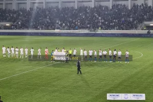 Η πρώτη είσοδος εν μέσω αποθέωσης! (φώτος)