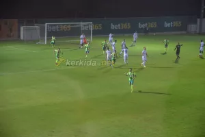 ΦΩΤΟΣ/Το γκολ του Γκιούρτσο για το 1-0 της ΑΕΚ!