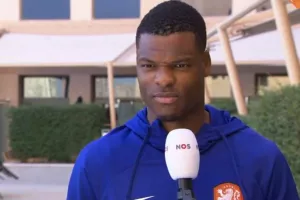 Επική απάντηση Ντάμφρις σε ερώτηση για την Αργεντινή: «Παίζουμε για την.... εξαίρεση»