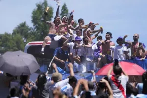 Πανδαιμόνιο στο Μπουένος Άιρες από 5 εκατ. Αργεντινούς για την Παγκόσμια Πρωταθλήτρια!
