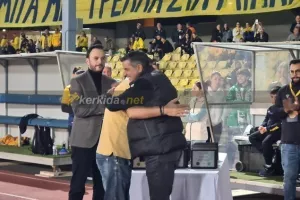 Αυτοί τιμήθηκαν από ΑΕΛ και Άρη (φώτος)