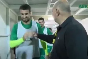 Οι "ντόπες" Καραπατάκη, το ξέσπασμα Όλτρα και τα "μπράβο" του Ρόκα 