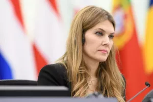 "Η Καϊλή ομολόγησε ότι ζήτησε από τον πατέρα της να κρύψει τα 750.000 ευρώ"