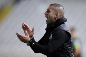 Δουλειά για Μακρίδη
