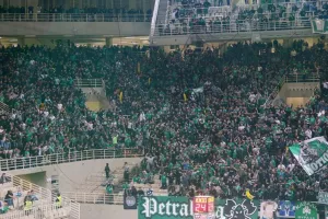 «Αιώνια πιστός, αυτό δεν είναι Παναθηναϊκός»: Νέες αποδοκιμασίες στο ΟΑΚΑ!
