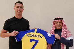 Ανακοινώθηκε απ' την Αλ Νασρ ο CR7, οι πρώτες φωτογραφίες