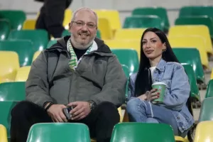 (Φωτορεπορτάζ) Ο κόσμος στην "ΑΡΕΝΑ"