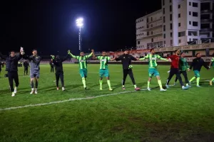 Νέα Σαλαμίνα - ΑΕΚ: Καθάρισε σε πέντε λεπτά και έπιασε κορυφή