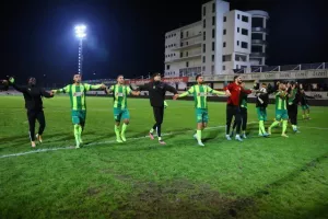 Νέα Σαλαμίνα - ΑΕΚ: Καθάρισε σε πέντε λεπτά και έπιασε κορυφή