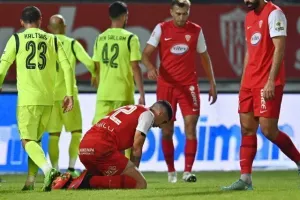 Νέα Σαλαμίνα - Καρμιώτισσα: "Ερυθρόλευκο" τρίποντο με ανατροπή!