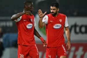 Νέα Σαλαμίνα - Καρμιώτισσα: "Ερυθρόλευκο" τρίποντο με ανατροπή!