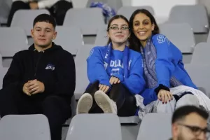 Φωτορεπορτάζ/Οι Απολλωνίστες στο... ιστορικό πρώτο