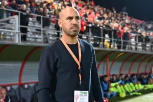 Νέα Σαλαμίνα - Καρμιώτισσα: "Ερυθρόλευκο" τρίποντο με ανατροπή!
