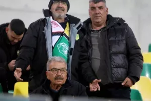(Φωτορεπορτάζ) Ο κόσμος στην "ΑΡΕΝΑ"