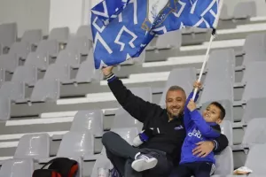 Φωτορεπορτάζ/Οι Απολλωνίστες στο... ιστορικό πρώτο